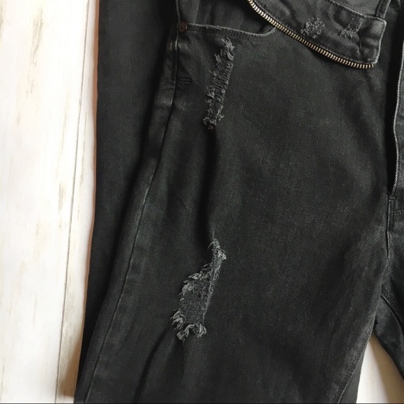 RtA Jane Jeans Exploded Black with Zipper Detail - Picture 4 of 8